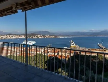 Apartment Avec Vue Mer Exceptionnelle *